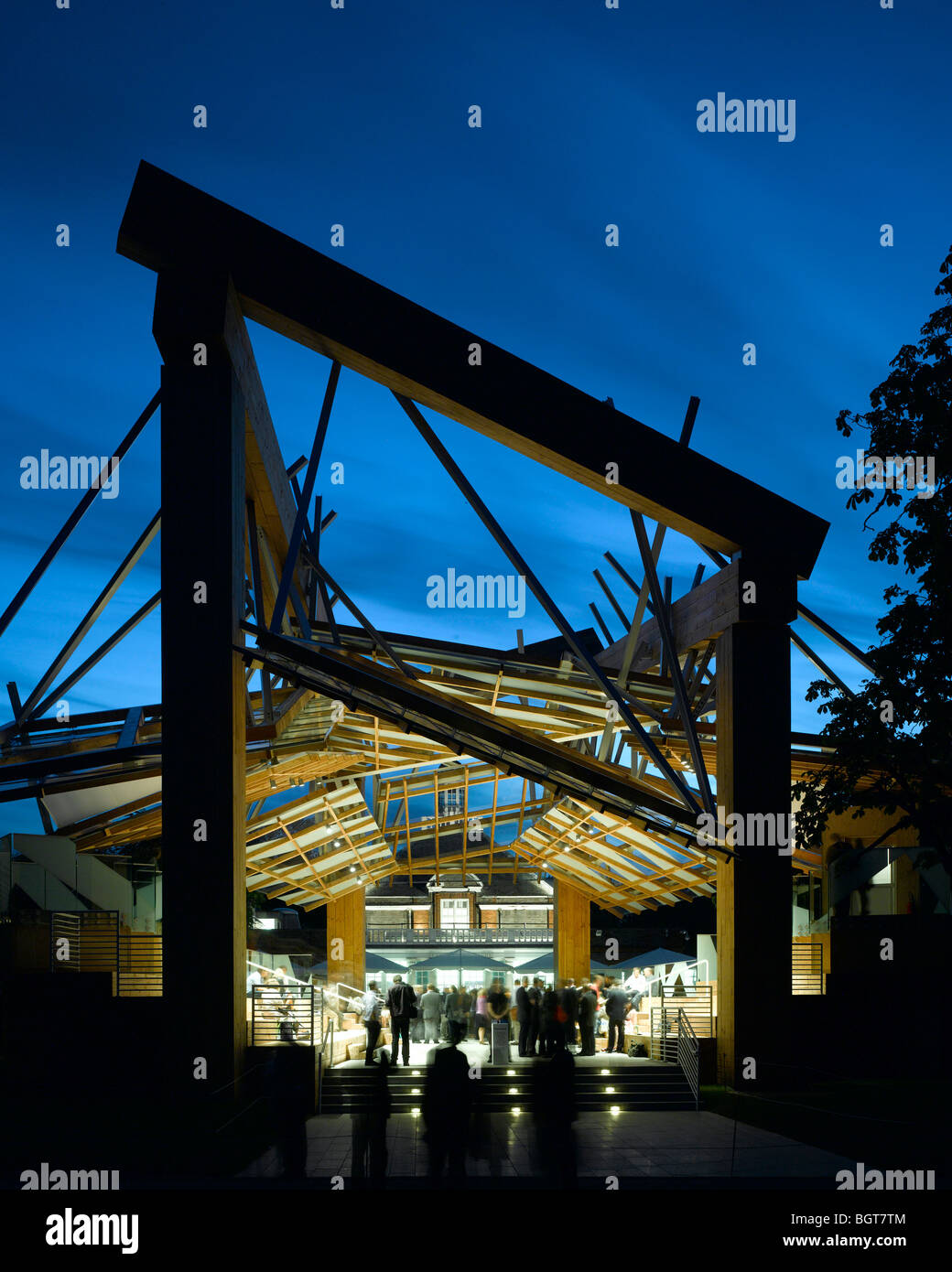 Galerie SERPENTINE PAVILLON D'ÉTÉ 2008, Londres, Royaume-Uni, Frank Gehry Banque D'Images