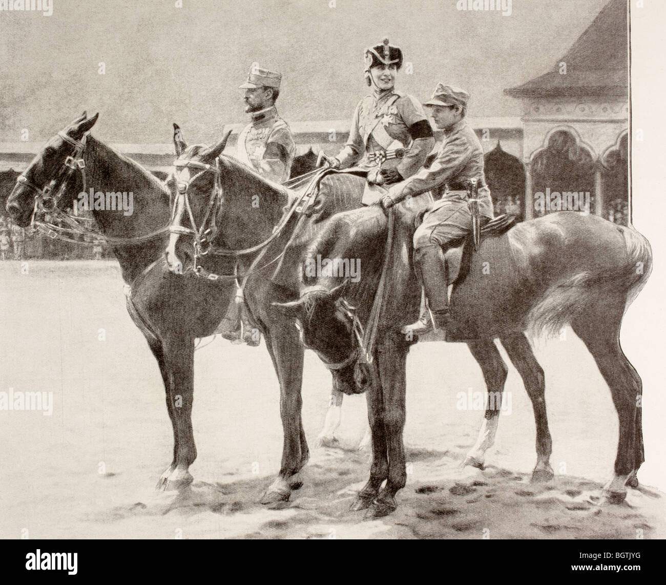 Le roi Ferdinand et la reine Marie de Roumanie et leur deuxième fils Prince Nicholas à une revue des troupes à Bucarest en 1916. Banque D'Images