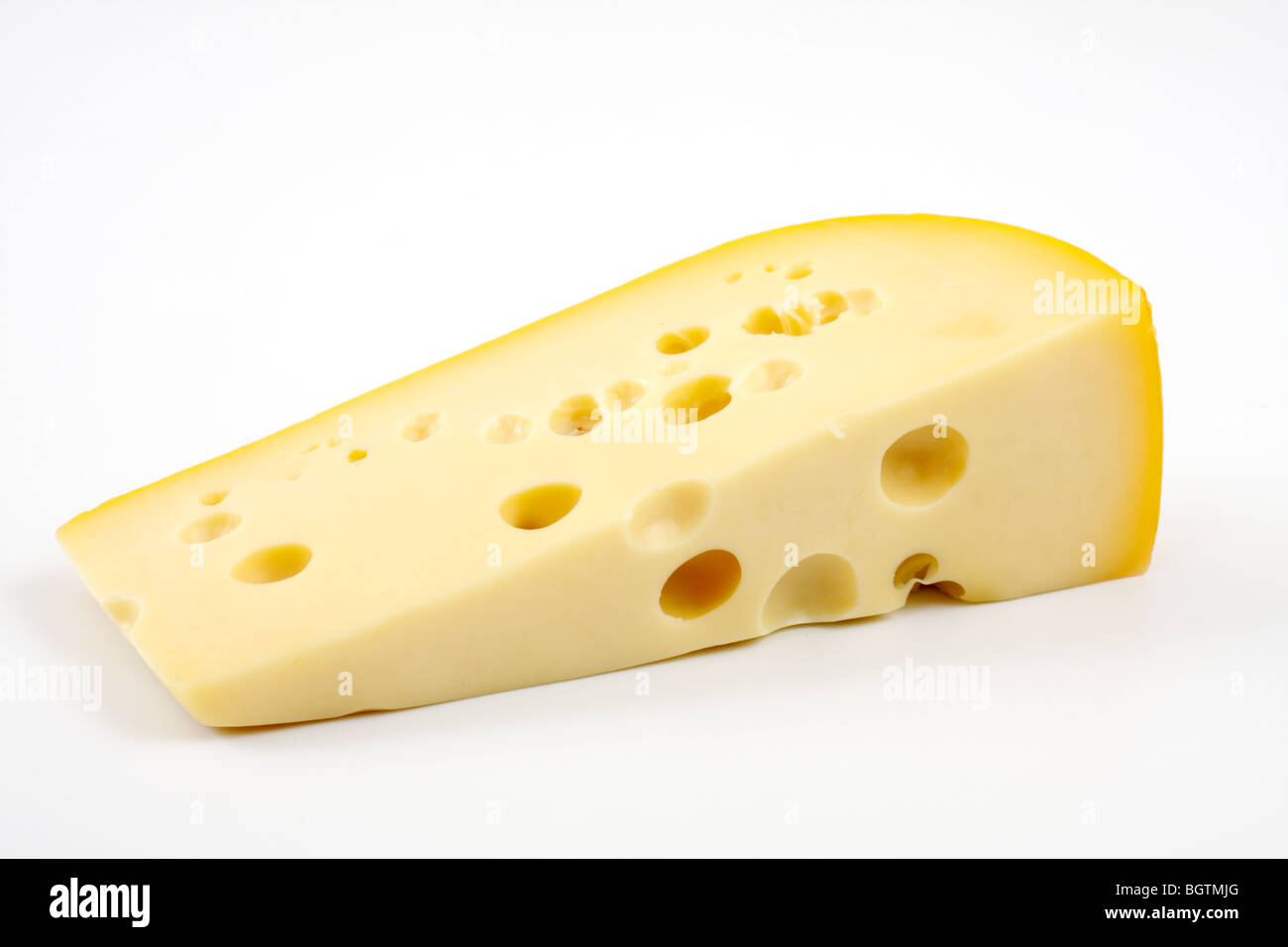 Morceau de fromage, isolé studio Banque D'Images