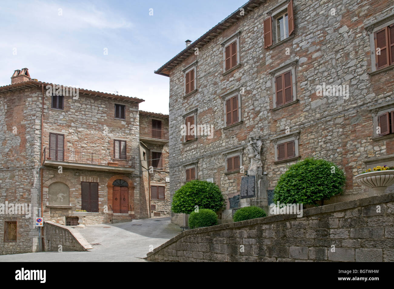 Scène de rue à Monte Castello di Vibio, Ombrie Banque D'Images