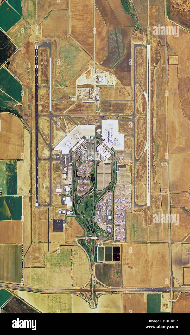 Carte aérienne voir au-dessus de l'aéroport international de Sacramento en Californie SMF Banque D'Images