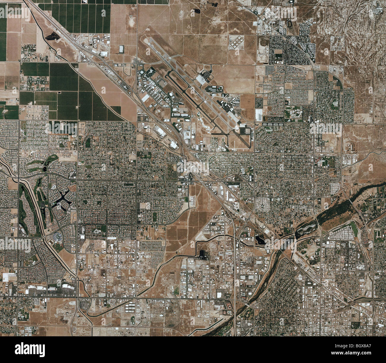 Carte aérienne voir au-dessus de Bakersfield California Kern River Meadows Field Champ County Airport (BFL) Banque D'Images