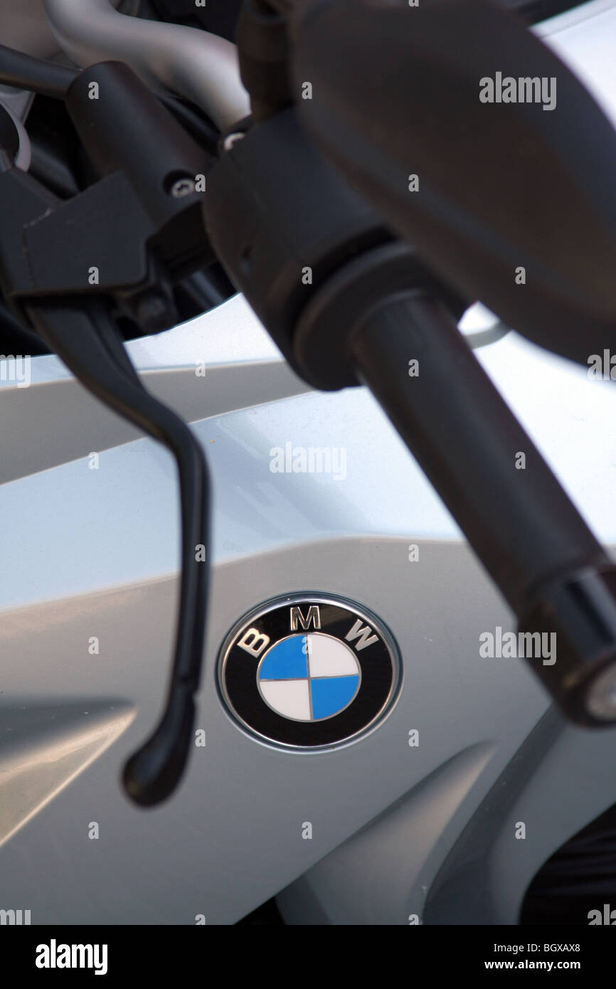 Logo BMW sur moto Banque D'Images