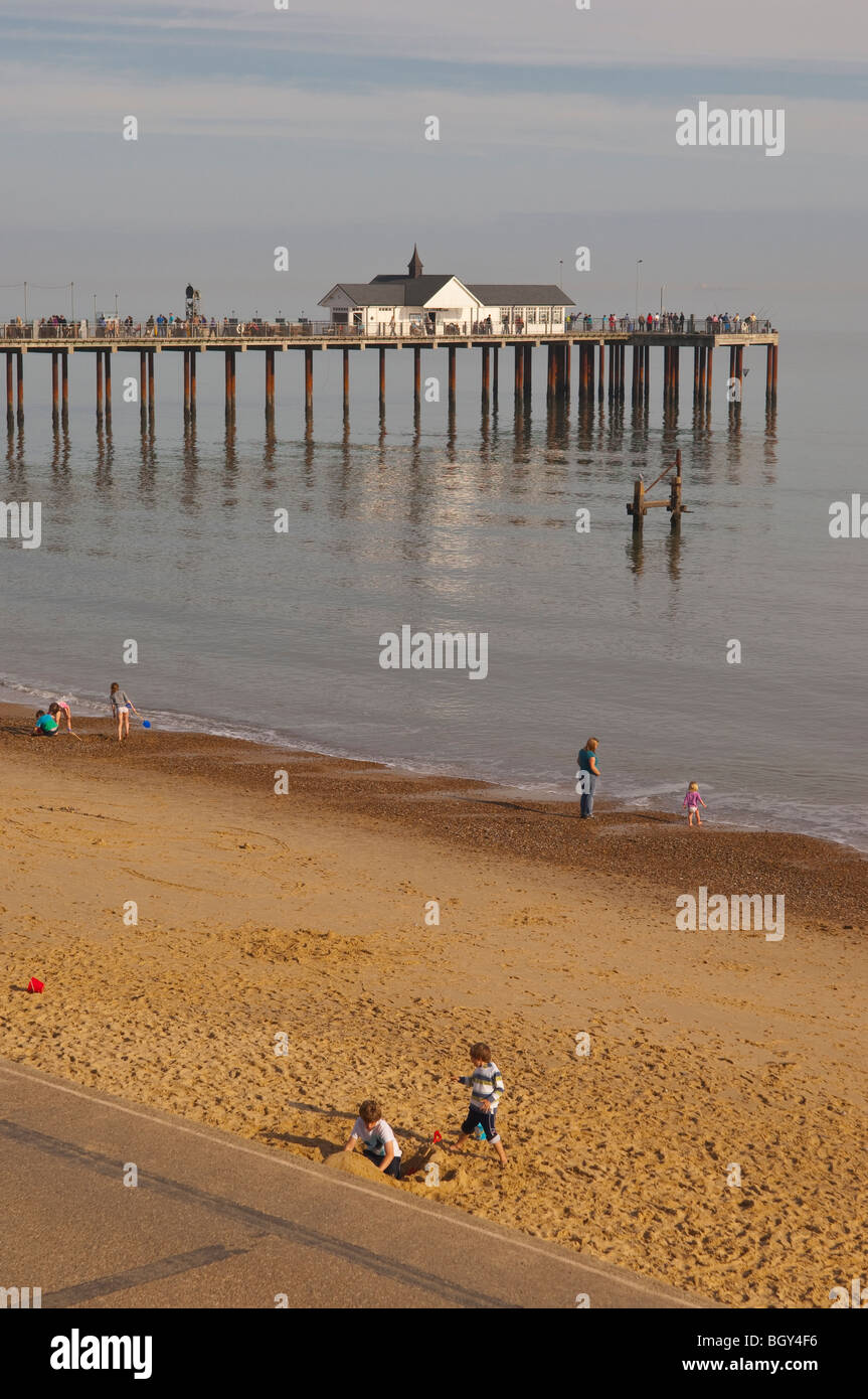 L'embarcadère des vacanciers à Southwold, Suffolk , Angleterre , Angleterre , Royaume-Uni Banque D'Images