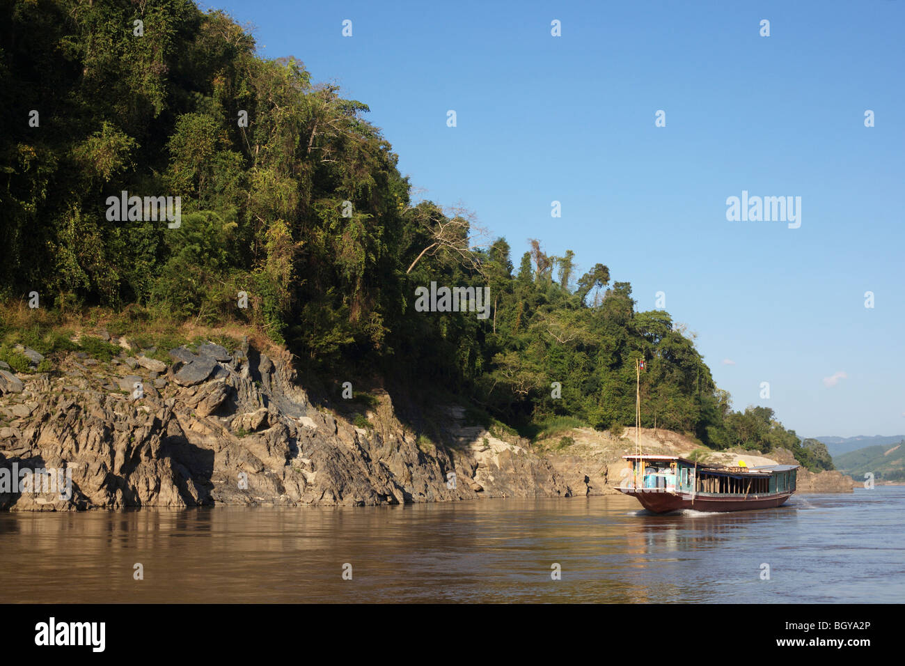 Un bateau sur le Mékong au Laos en Asie du sud-est Banque D'Images