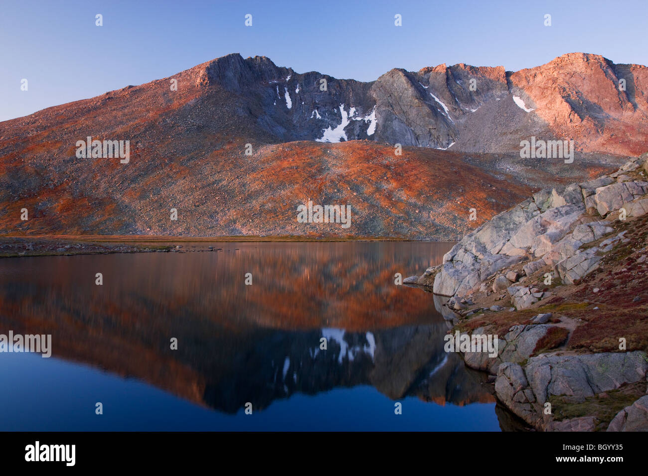 Le lac Summit Mount Evans, zone de loisirs, les Arapaho National Forest, Colorado. Banque D'Images