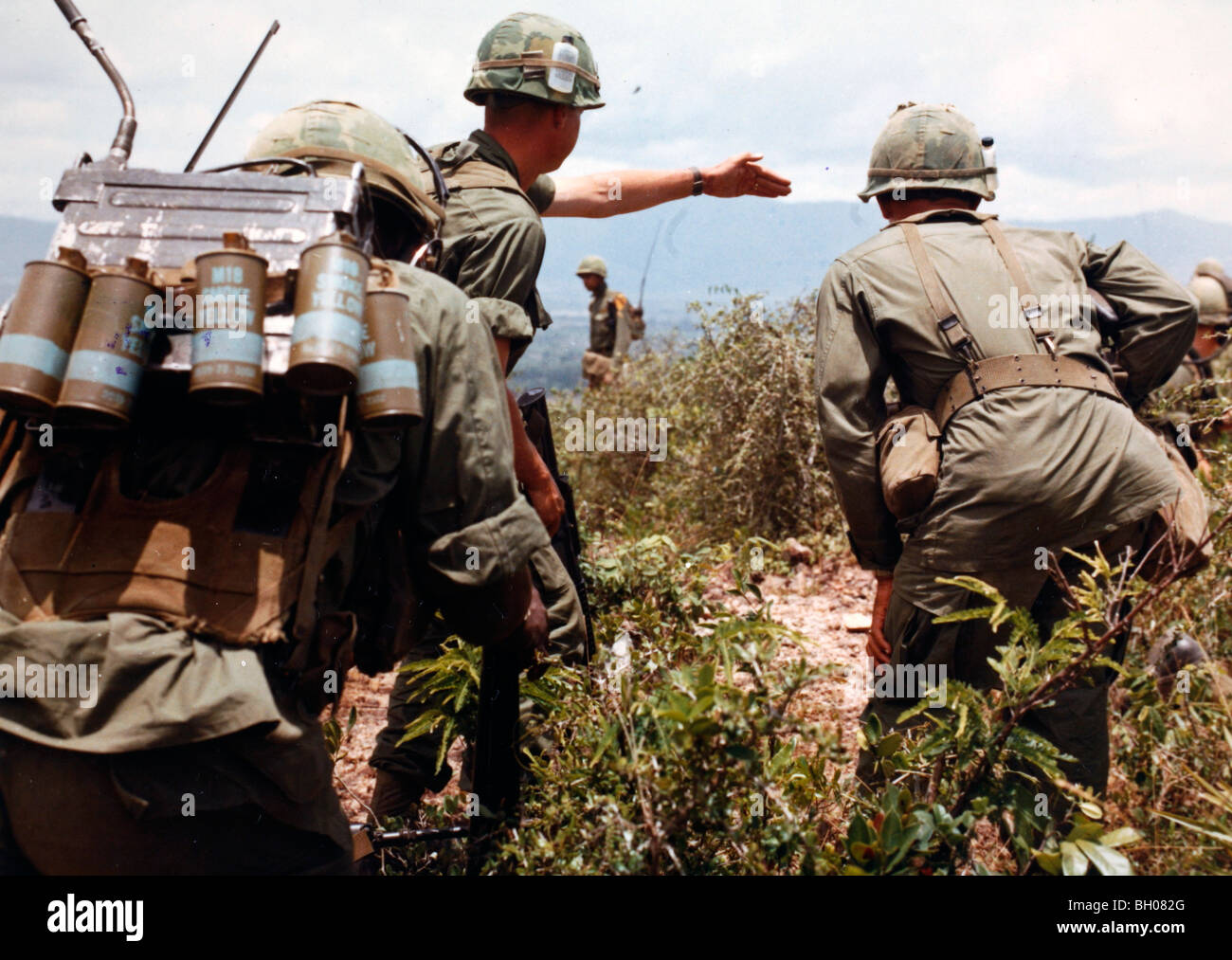 Une mission de recherche et de destruction menée par la troupe d'infanterie Blues Bravo B, 1er Escadron, 9e Division de cavalerie, Cavalerie Banque D'Images