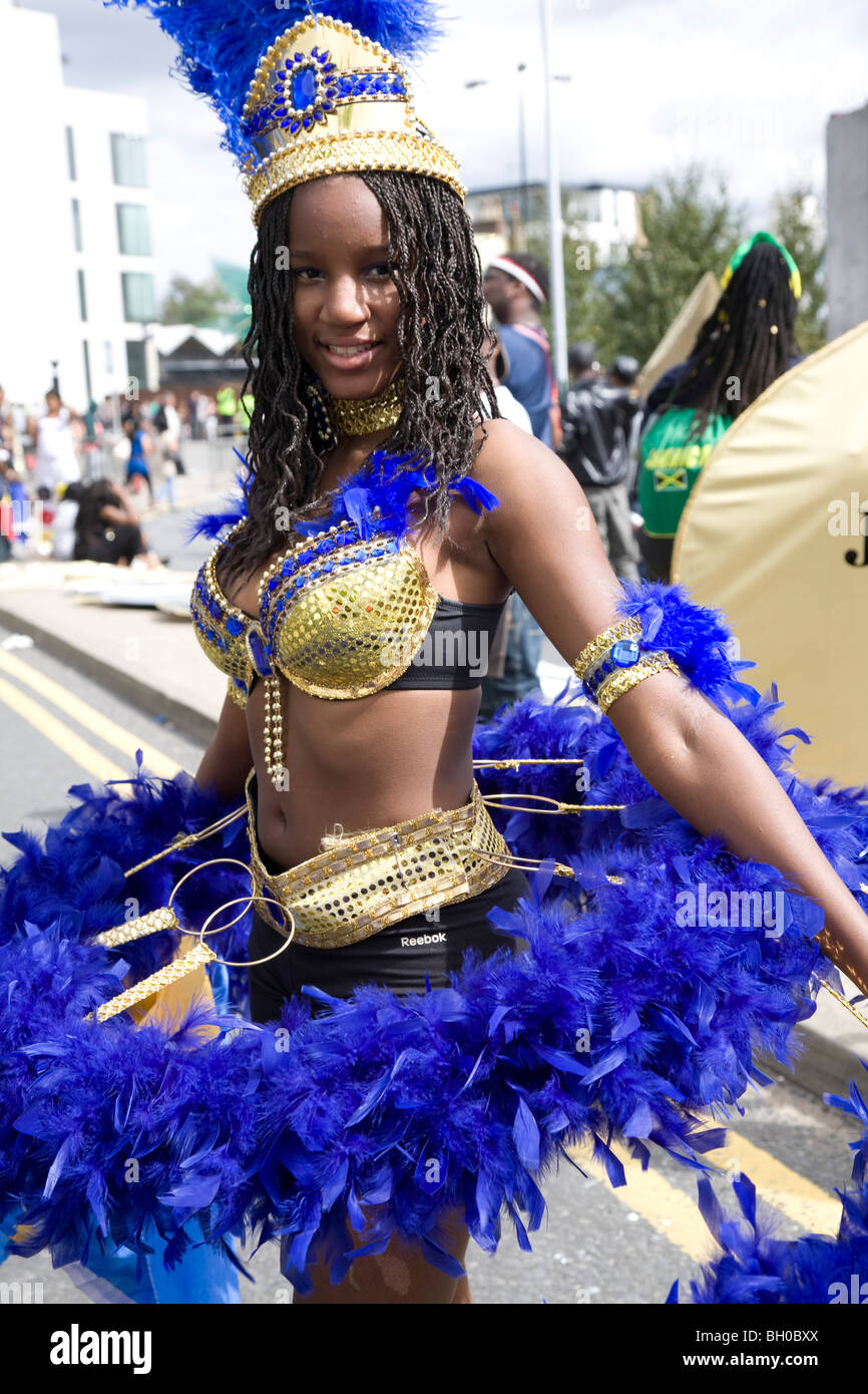 Jeune femme en costume de carnaval. Notting Hill Carnival, Notting Hill