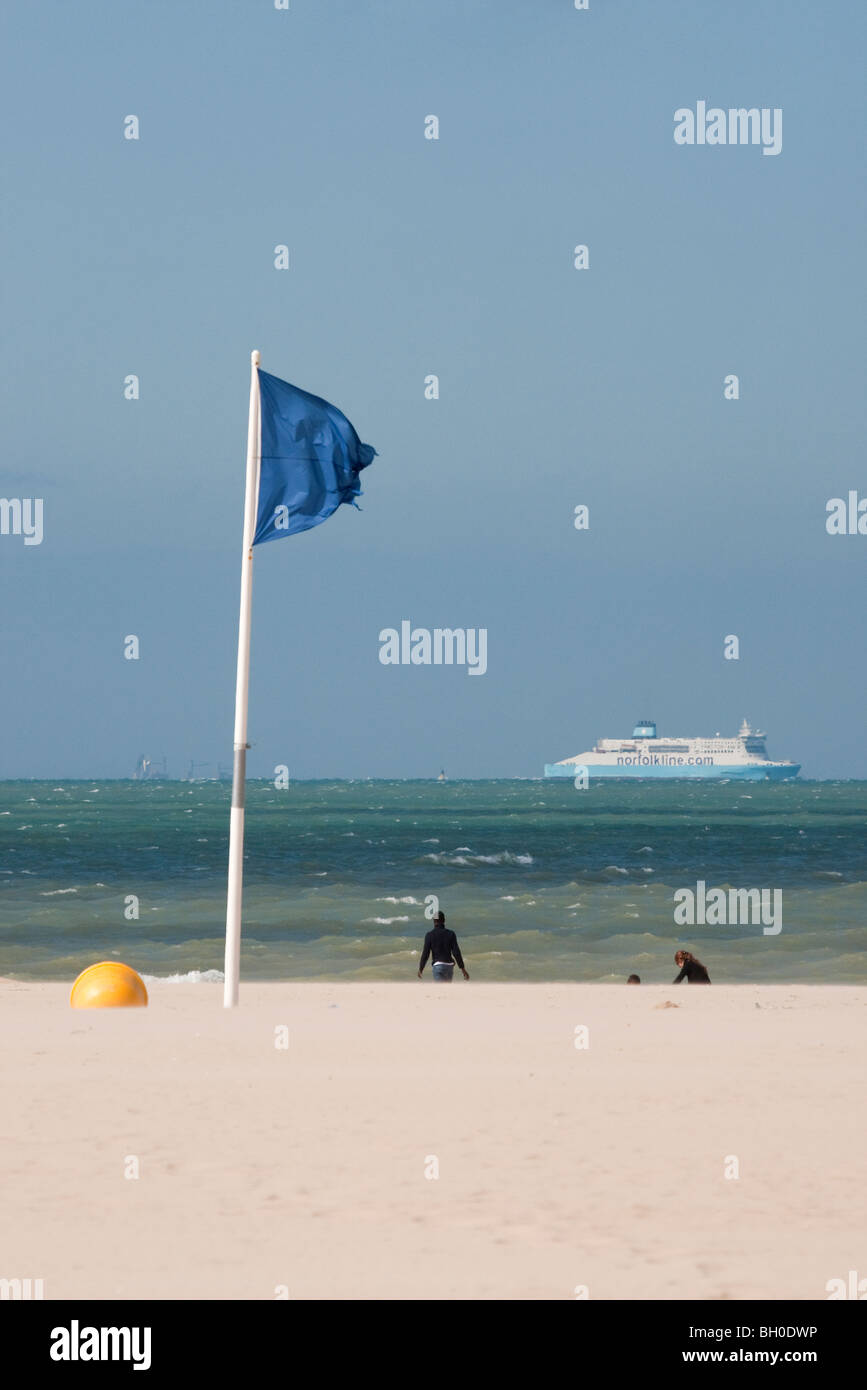 Plage calais Banque de photographies et d’images à haute résolution - Alamy