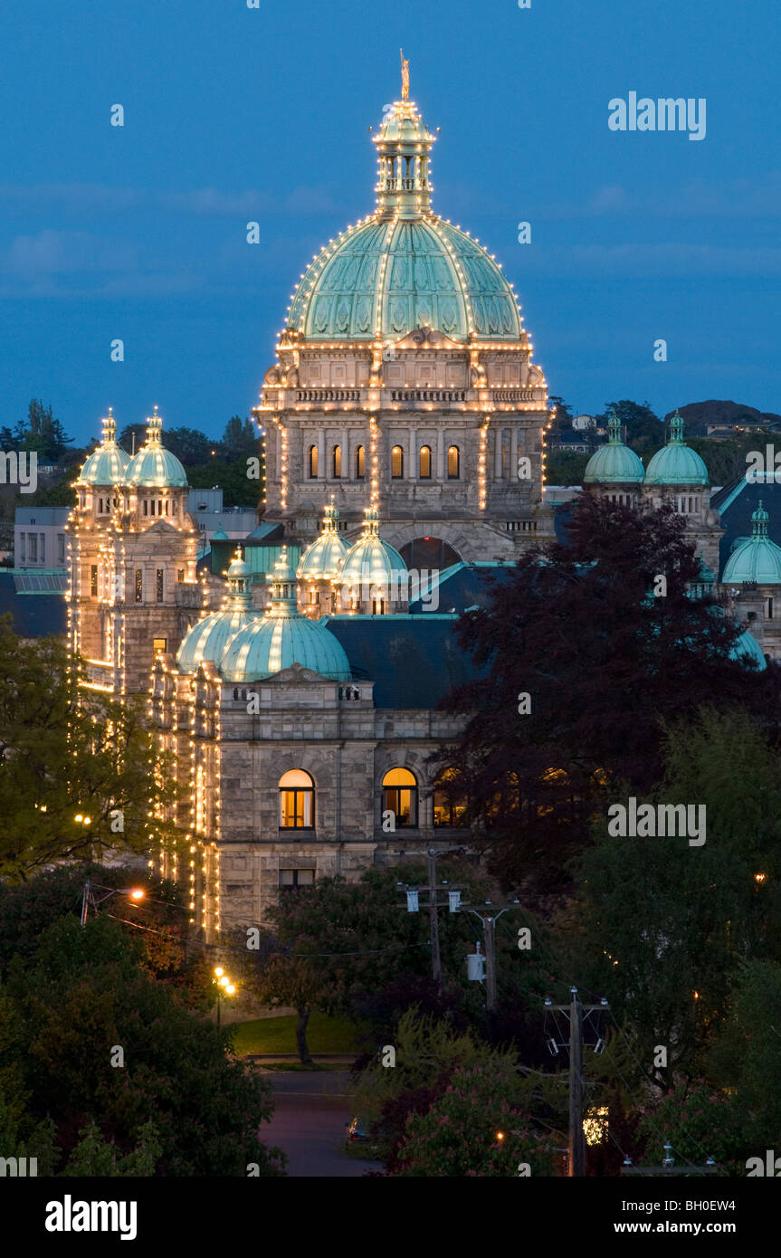 Bâtiment du Parlement européen à la brunante, Victoria, Colombie-Britannique, Canada Banque D'Images