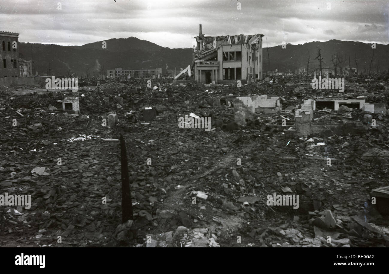 Scène de Hiroshima, Japon en ruines peu après la Bombe Atomique Banque D'Images