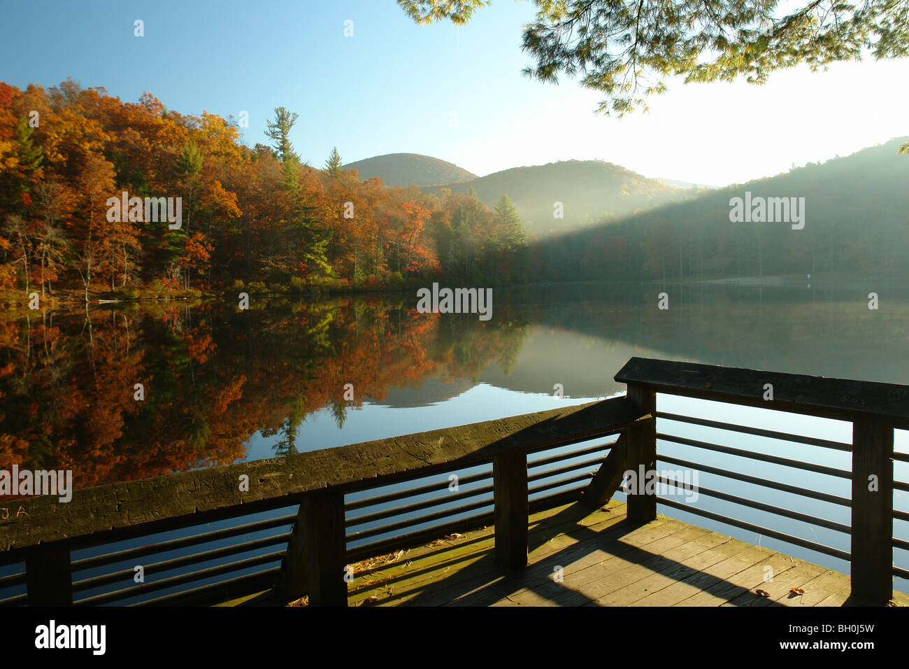 Winfield Scott Lake Recreation Area, GA, Géorgie, Chattahoochee National Forest, automne Banque D'Images