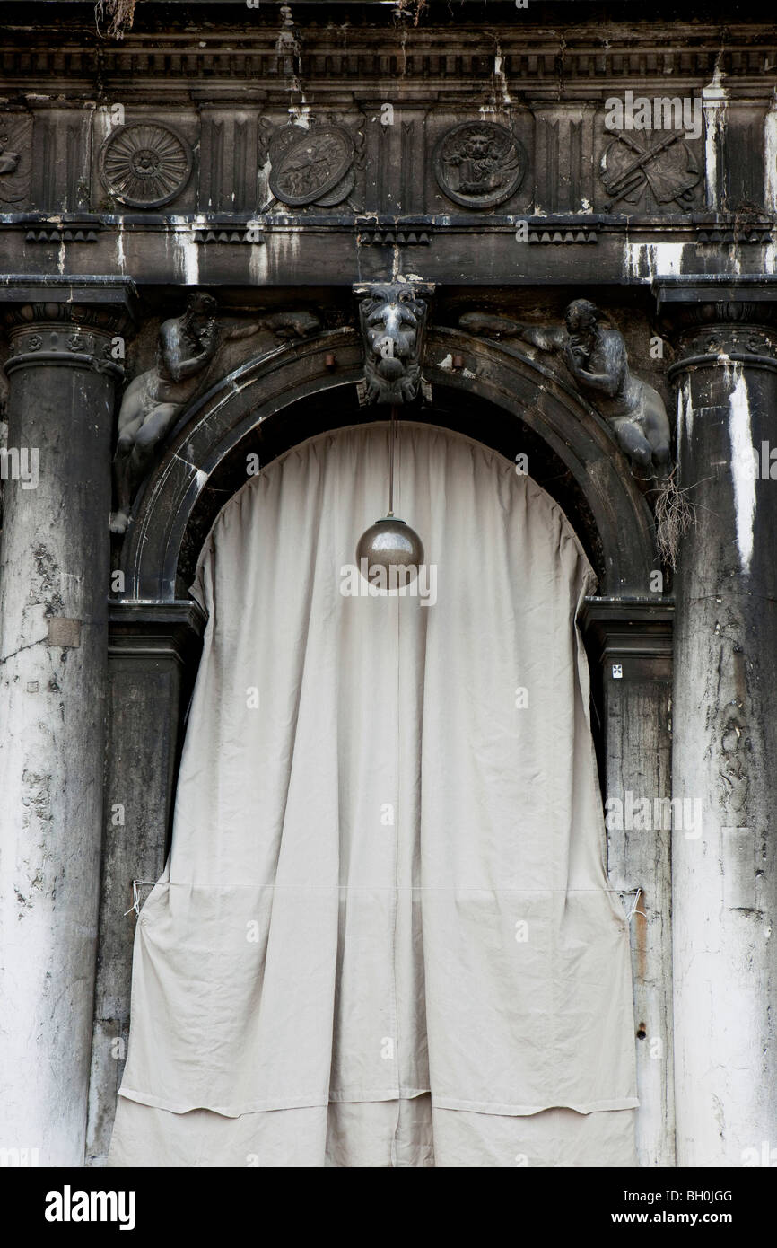 Comme un rideau velum au bâtiment, la Place Saint Marc, Venise, Italie, Europe Banque D'Images