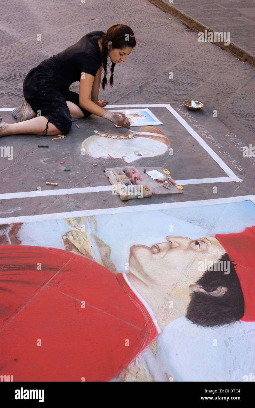 Artiste de rue, peinture à la craie au Mercato Nuevo, Florence, Toscane, Italie, Europe Banque D'Images