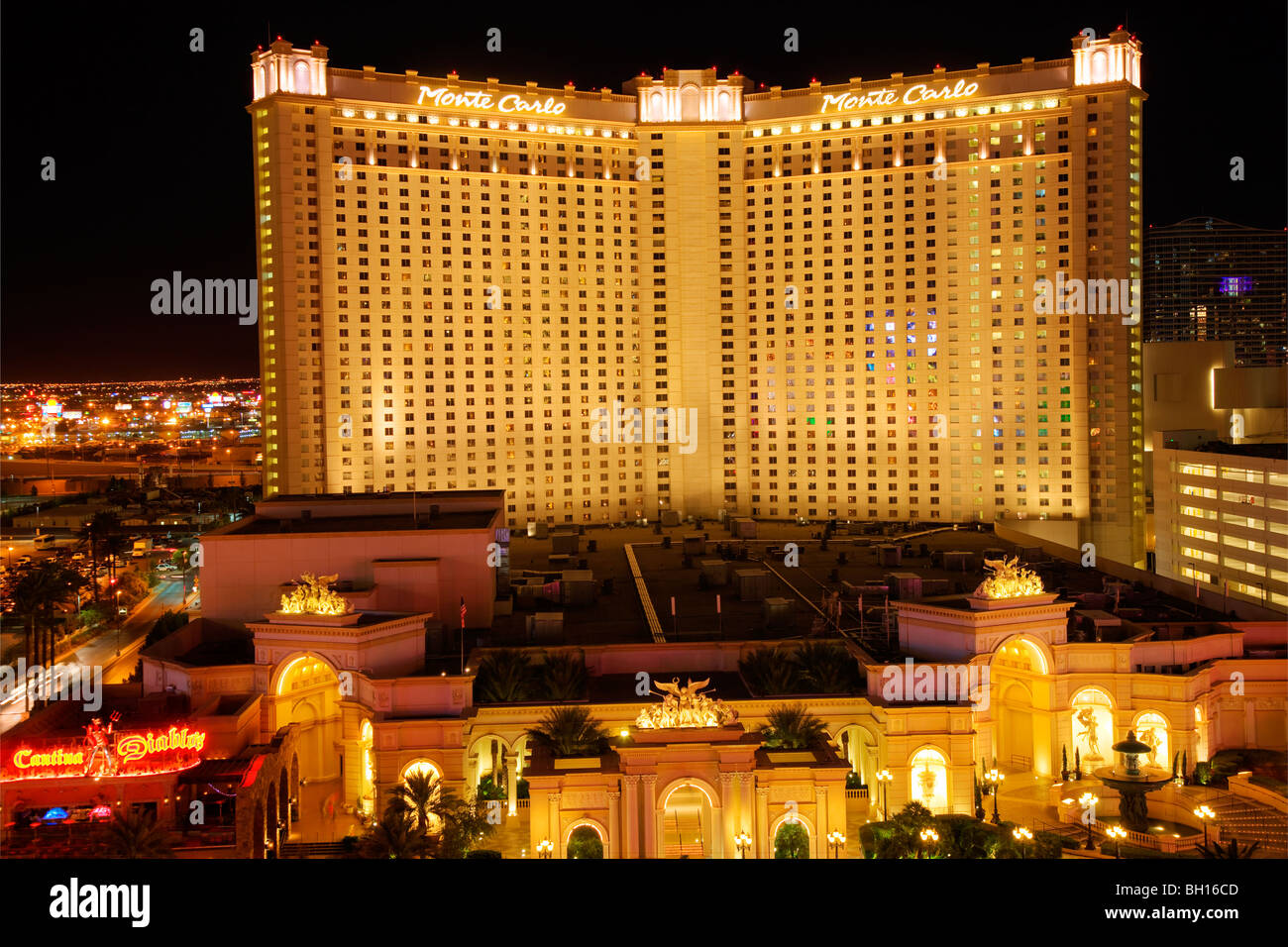 Monte Carlo Hotel and Casino, Las Vegas, Nevada Photo Stock - Alamy
