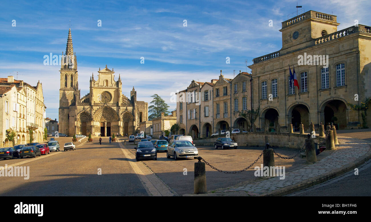 La Cathédrale de Bazas, le Chemin de Saint-Jacques de Compostelle, Chemins de Saint-Jacques, Via Lemovicensis, Bazas, Département Gironde, Région Aquitaine, Franc Banque D'Images