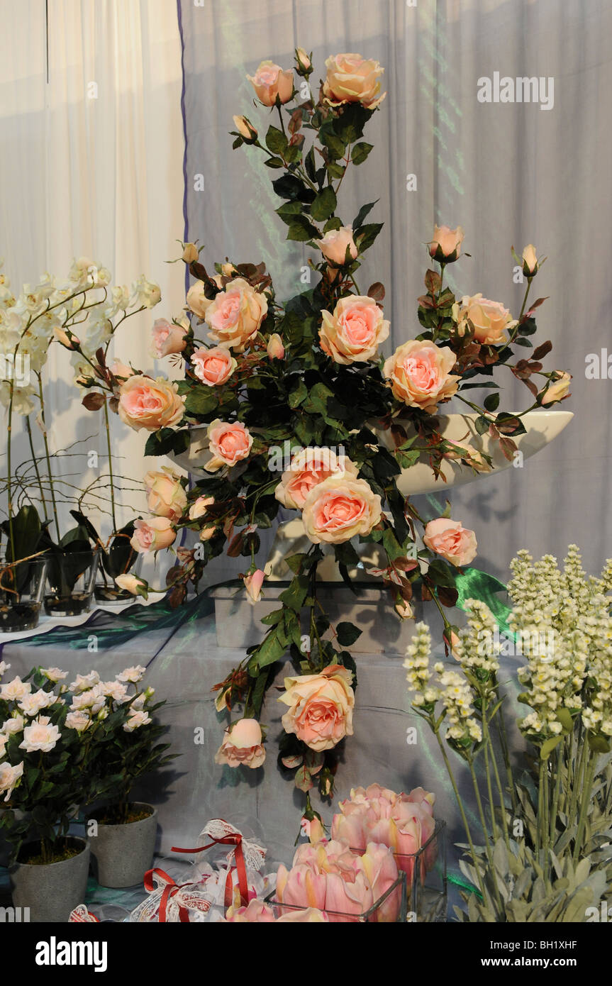 Bouquet de fleurs rose de soie Banque D'Images