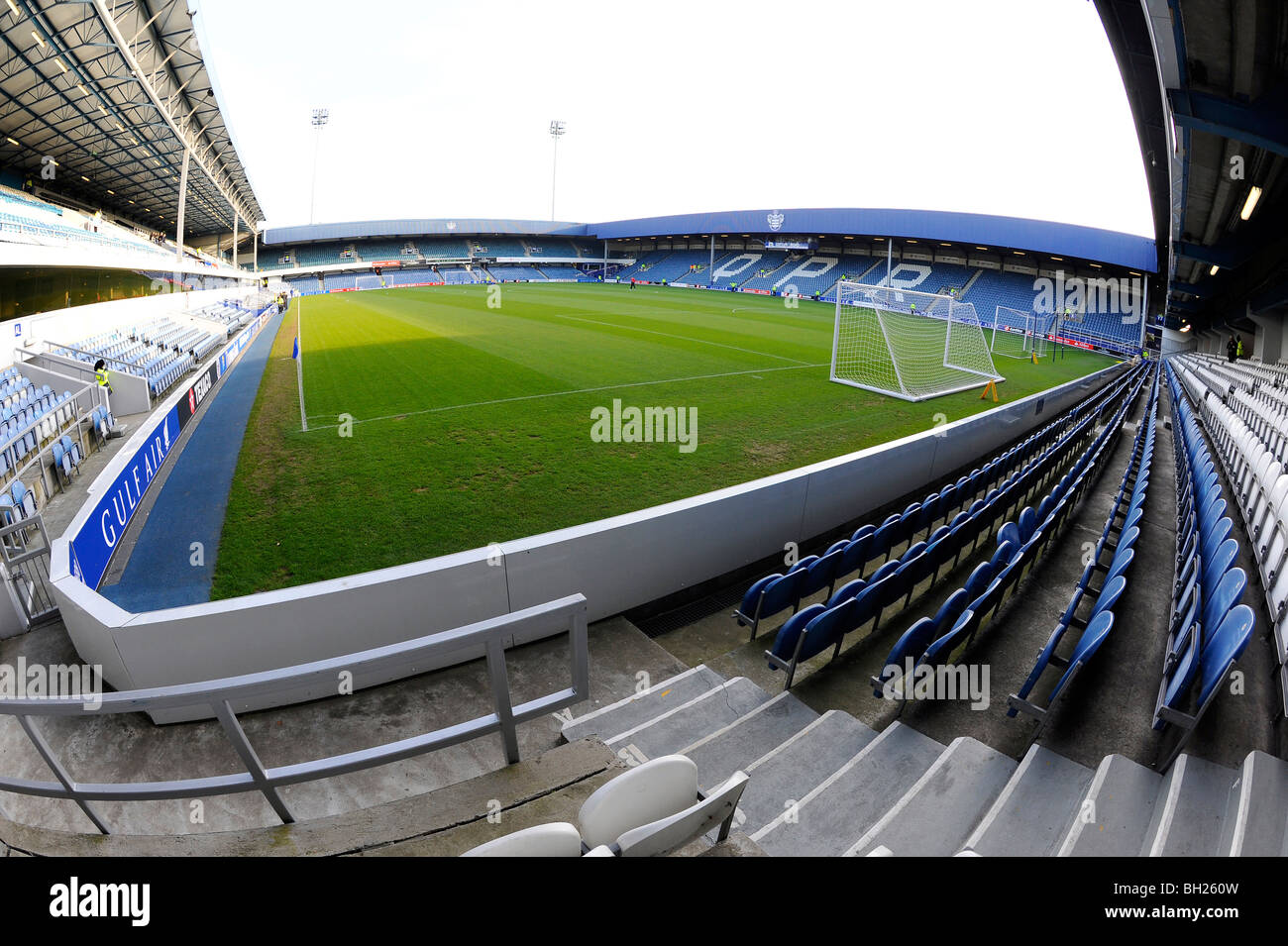 Vue à l'intérieur de Loftus Road Stadium, Shephards Bush, London. Accueil de Queens Park Rangers Football Club ou QPR Banque D'Images