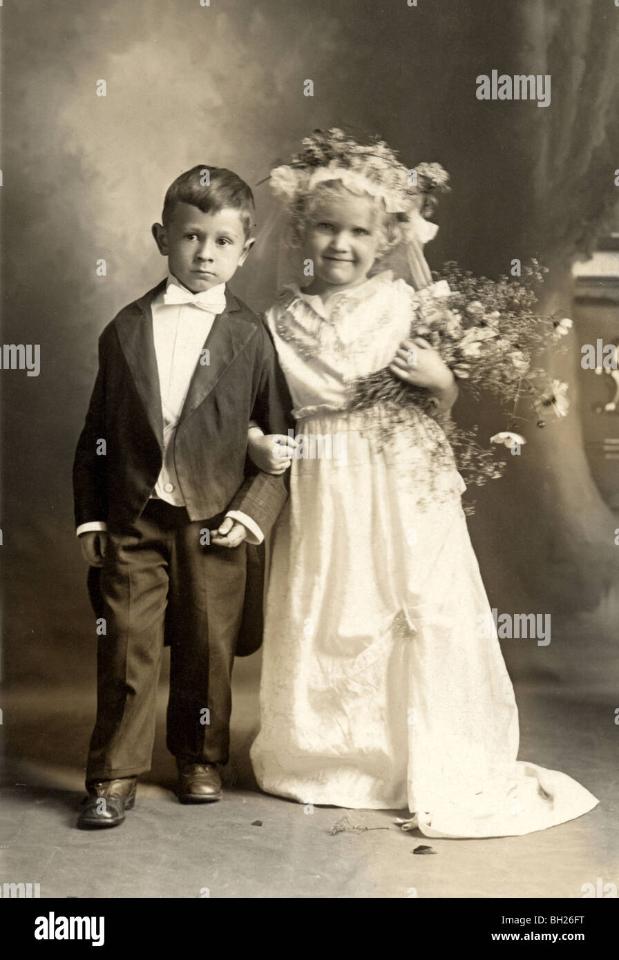 Couple de mariage enfant Tom Pouce Banque D'Images Couple de mariage enfant Tom Pouce Banque D'Images