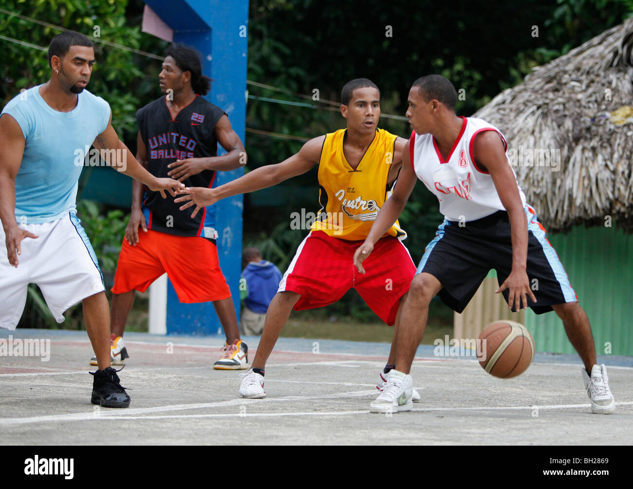 Match de basket-ball de voisinage, Bahoruco, République Dominicaine Banque D'Images