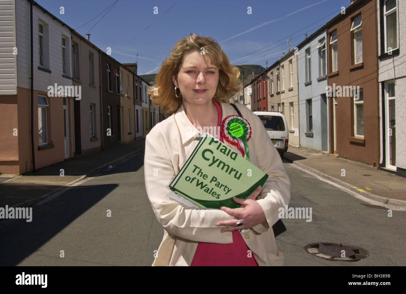 Leanne Plaid Cymru Bois candidat à l'élection générale de 2001, au cours de la campagne électorale de Treherbert Banque D'Images