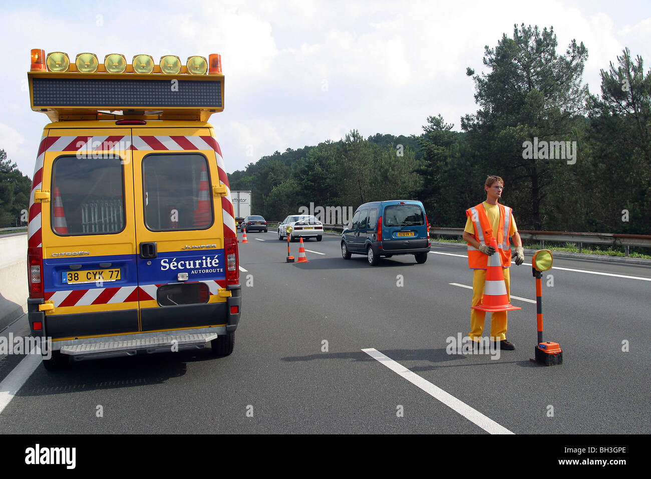 PATROLLER, autoroute A6, SEINE ET MARNE (77) Banque D'Images