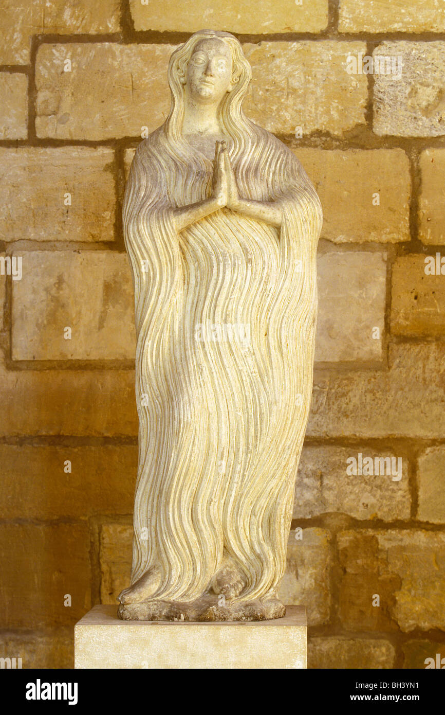 STATUETTE DE LA SAINTE MARIE égyptienne, début 15 ème siècle, la Collégiale d'ECOUIS, EURE (27), NORMANDIE, France Banque D'Images