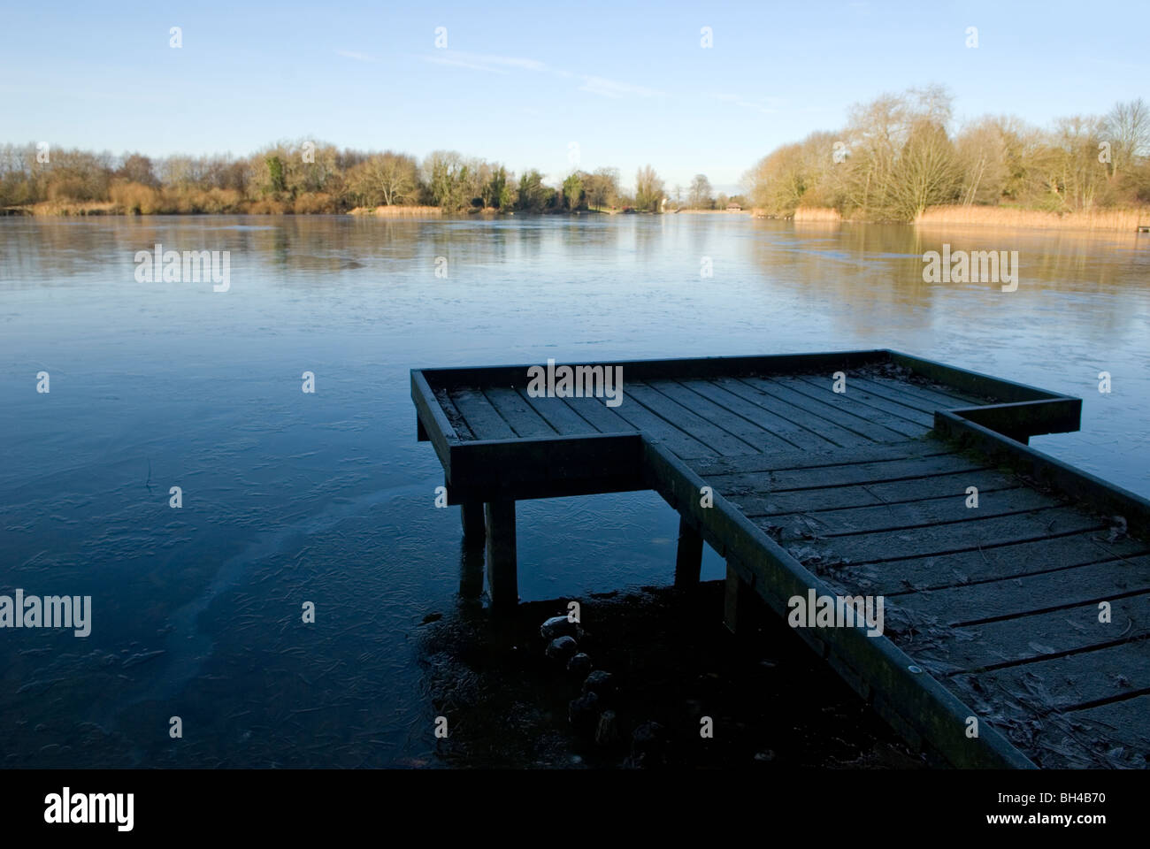 Coate Water Country Park , Wiltshire, UK, janvier 2010. Banque D'Images