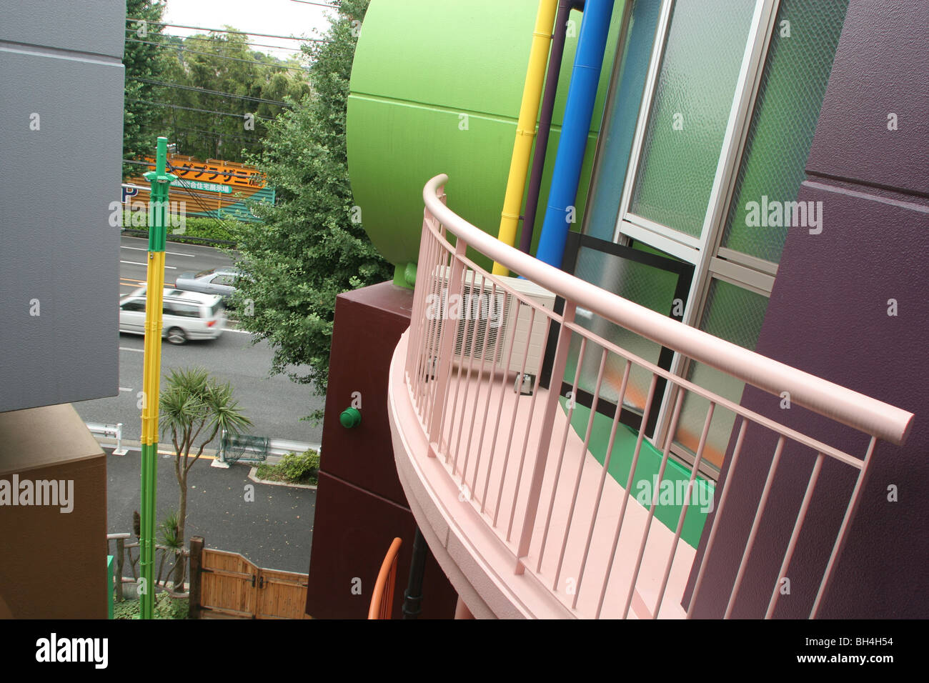 Images de la 9 appartements résidentiels, connu sous le nom de "destin réversible- Lofts En mémoire de Helen Keller', à Mitaka, Tokyo, Japon Banque D'Images