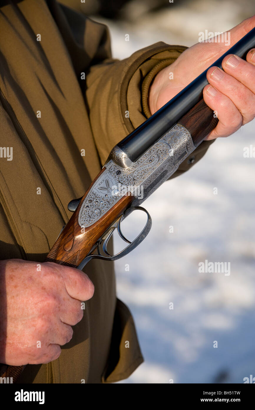 Détail de fusil fabriqué par Chellis & Sons utilisés au faisan tirer. Peu de Dalby Estate. Leicestershire. United Kingdom. Banque D'Images