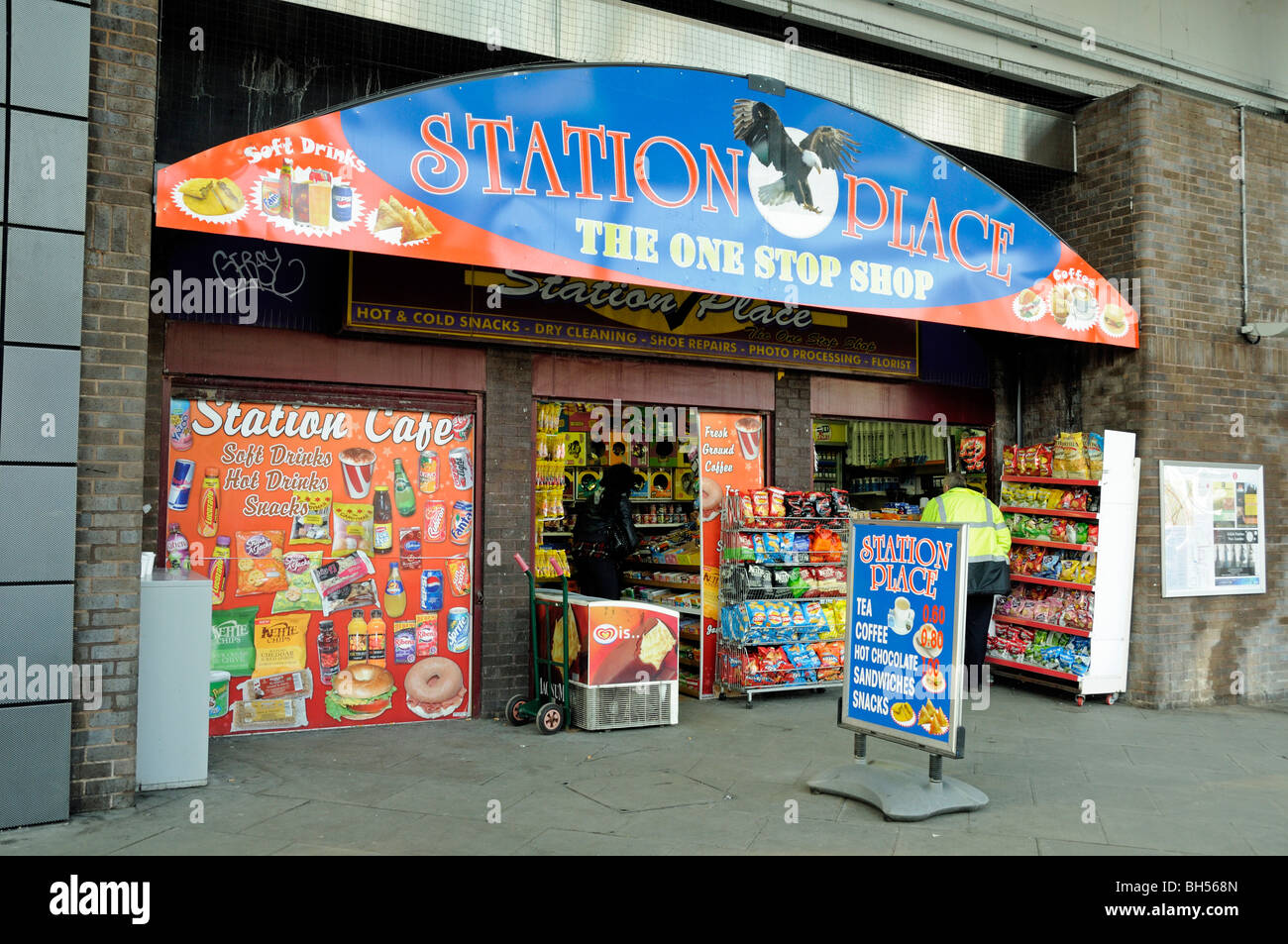 Station le magasin d un arr t de la gare de Finsbury Park London