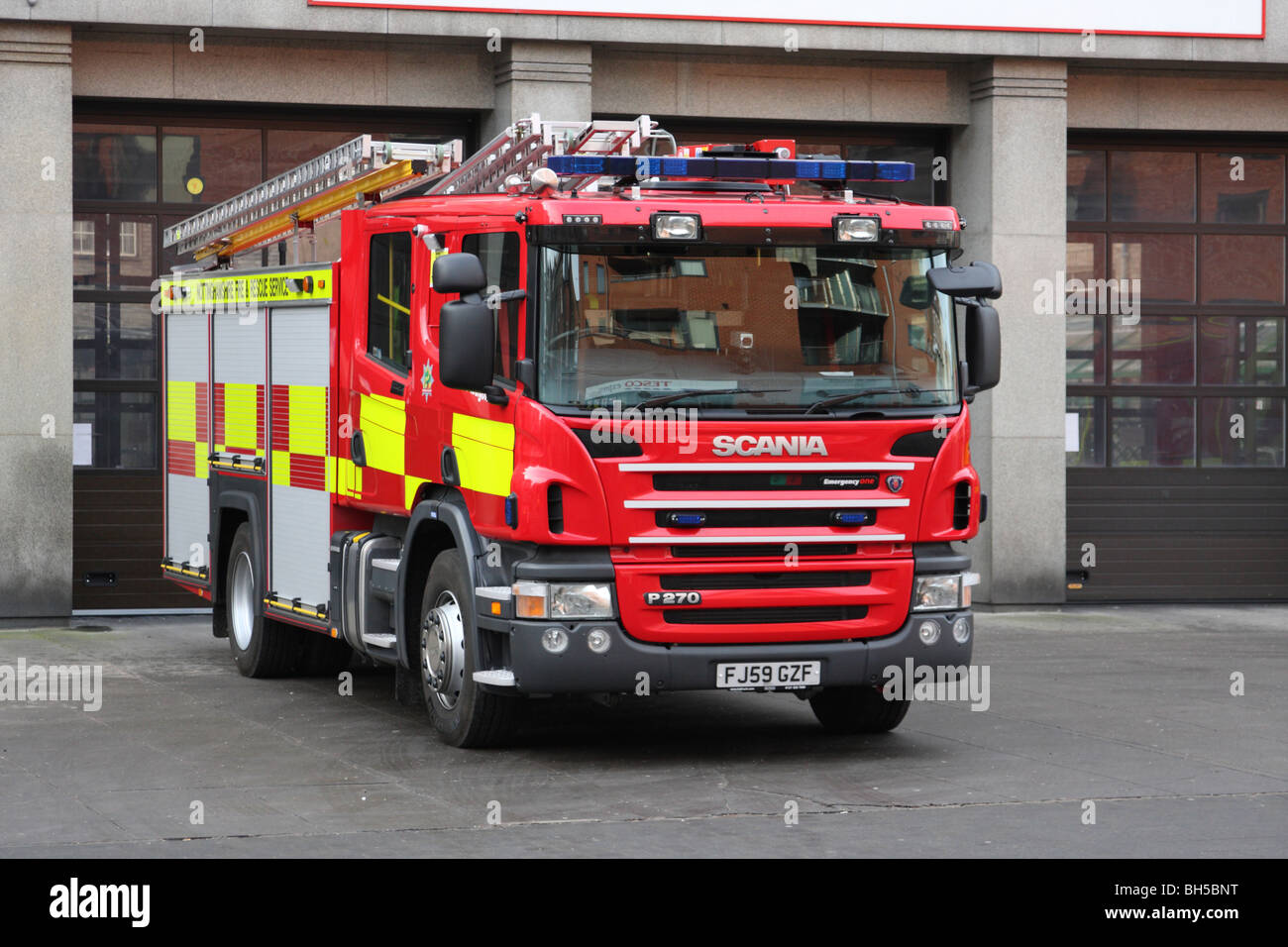 Un appel d'incendie et de sauvetage hors caserne centrale, Nottingham, Angleterre, Royaume-Uni Banque D'Images