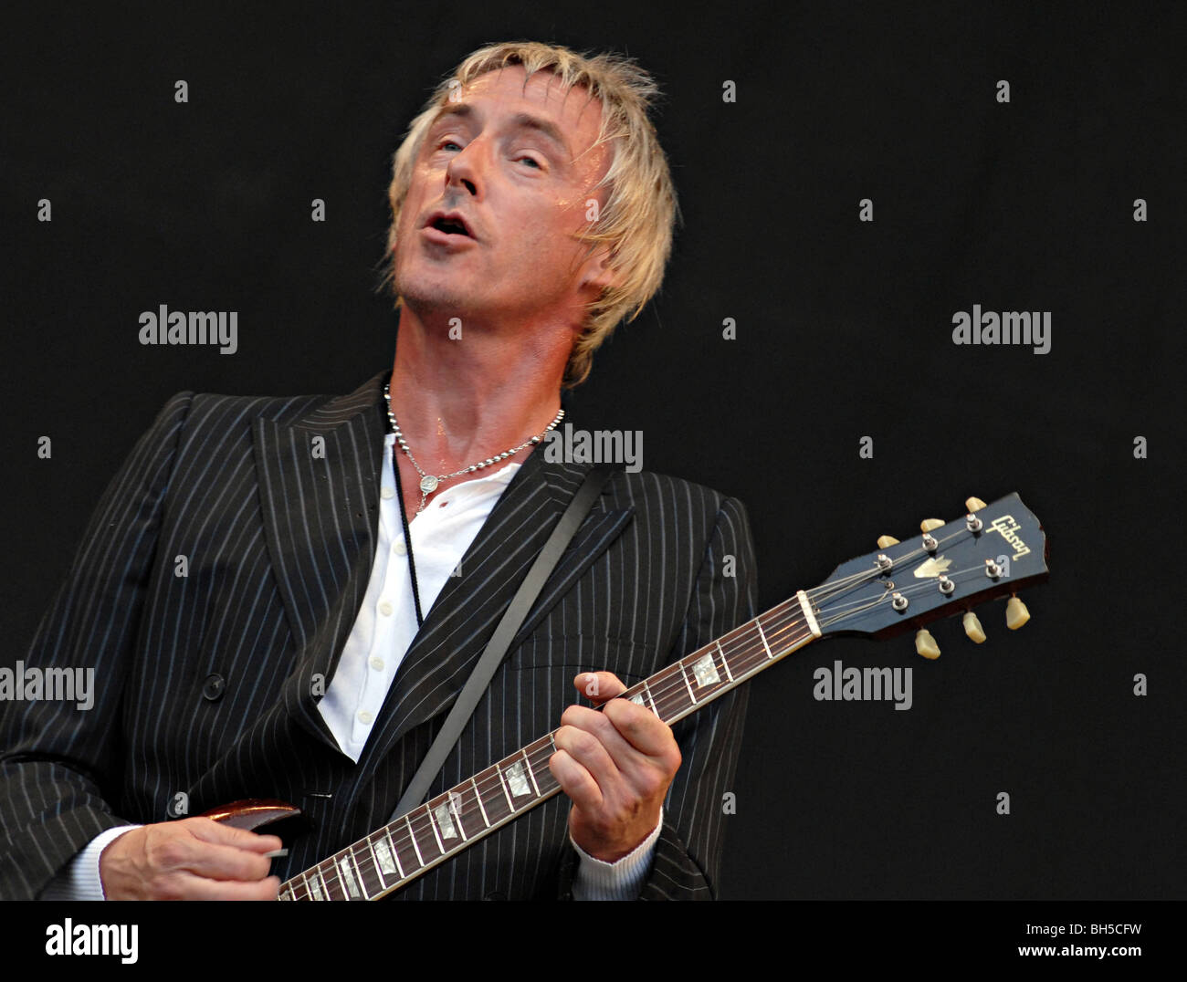UK. Paul Weller jouant à Londres Banque D'Images