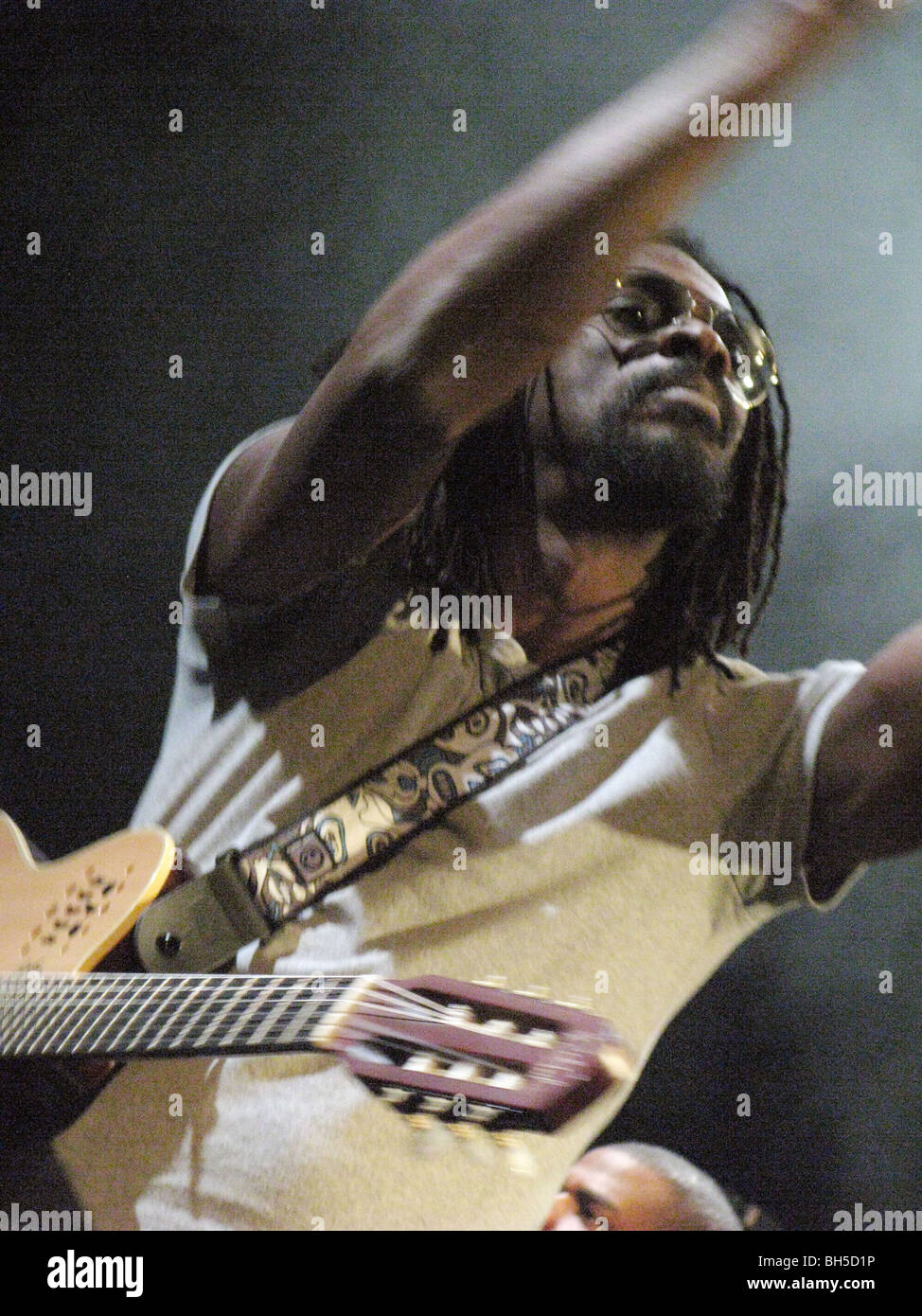 'Cité de Dieu' film Seu Jorge musicien jouant à Rio Banque D'Images