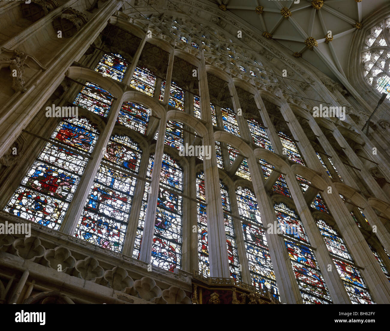 York Minster, vitraux, la grande fenêtre de l'Est, 1405-8 , par John Thornton plus grande surface de verre peint en monde médiéval Banque D'Images