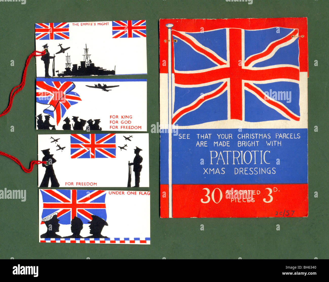 Paquet de pansements de Noël "patriotique" avec étiquettes originales Banque D'Images