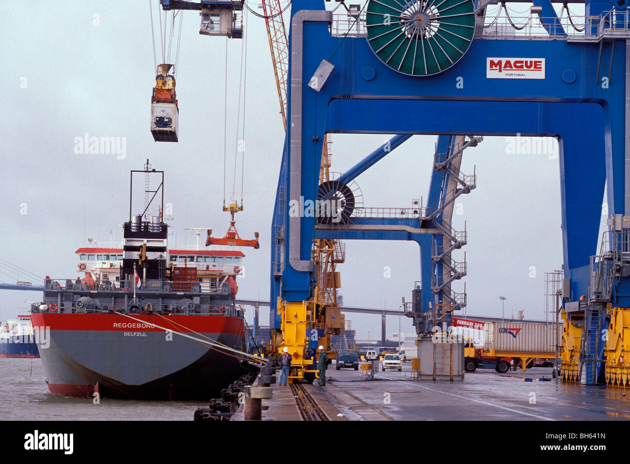 Transport maritime, PORT DE COMMERCE DE SAINT-NAZAIRE, FRANCE Banque D'Images