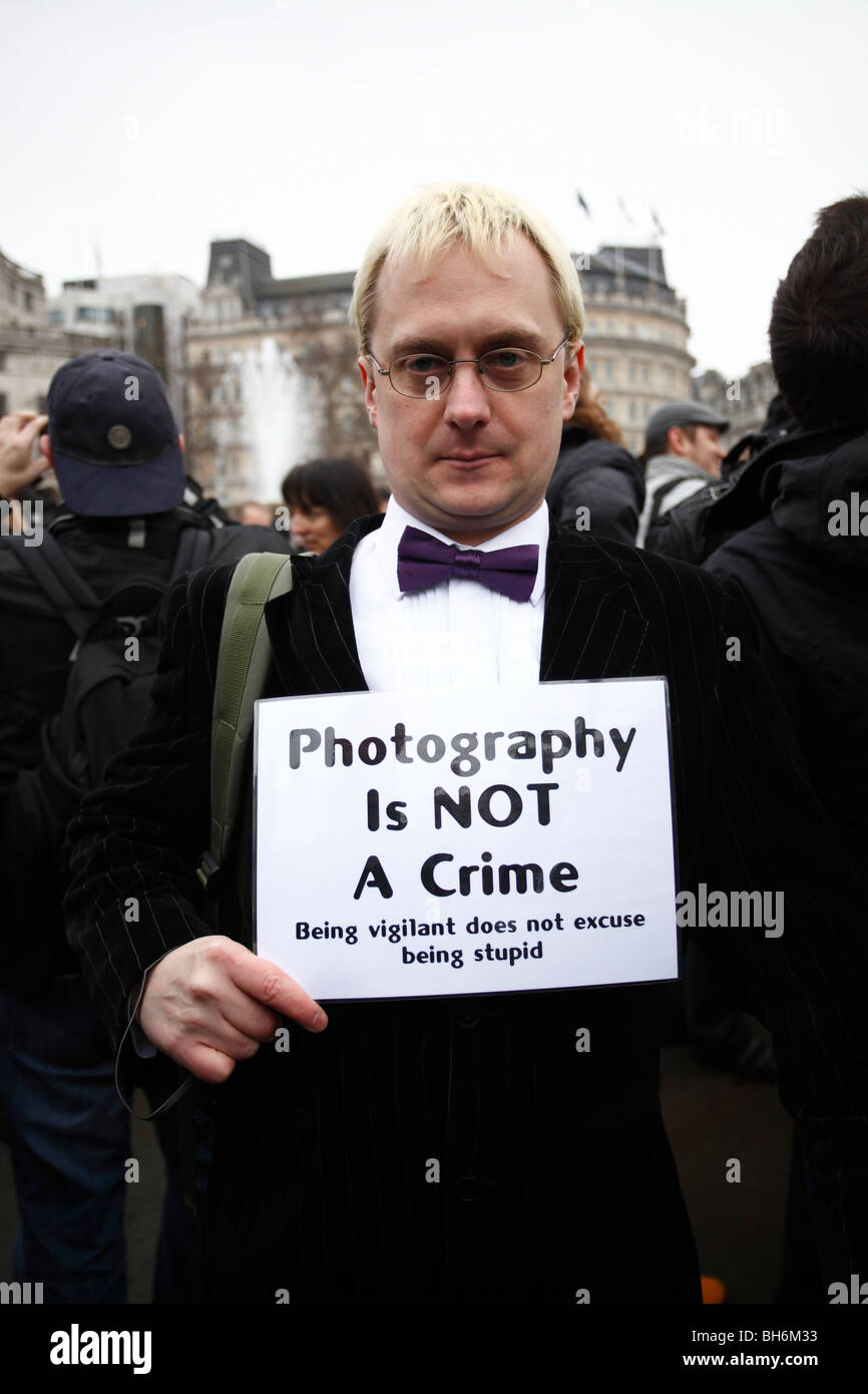 Je suis un photographe pas terroriste photo masse rassemblement à Trafalgar Square, Londres 23 Jan 2010 Banque D'Images