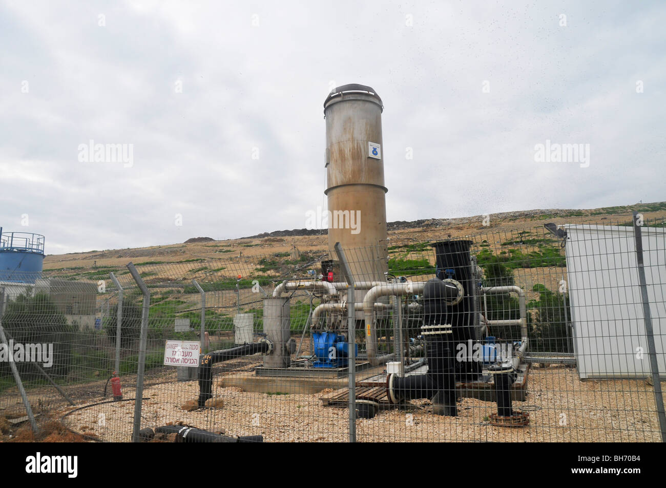 Gaz de méthane sont recueillis et brûlés pour produire de l'électricité Banque D'Images