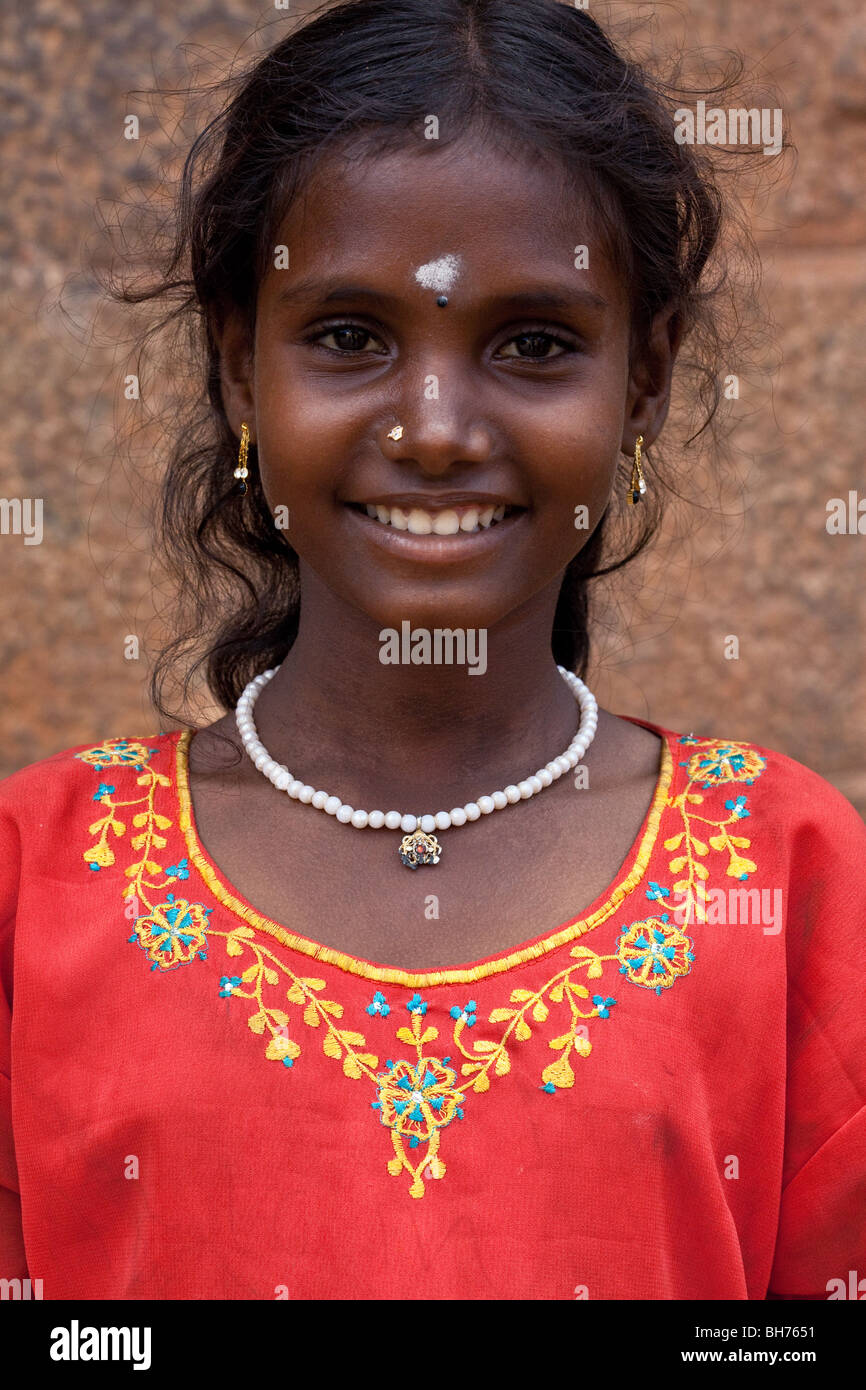 Belle fille indienne, Thanjavur, État de Tamil Nadu, Inde du Sud Banque D'Images