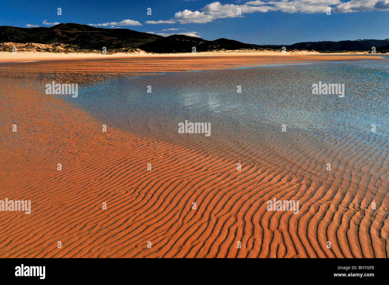 Le Portugal, l'Algarve : lagoon et banc de sable de Praia da Amoreira Banque D'Images