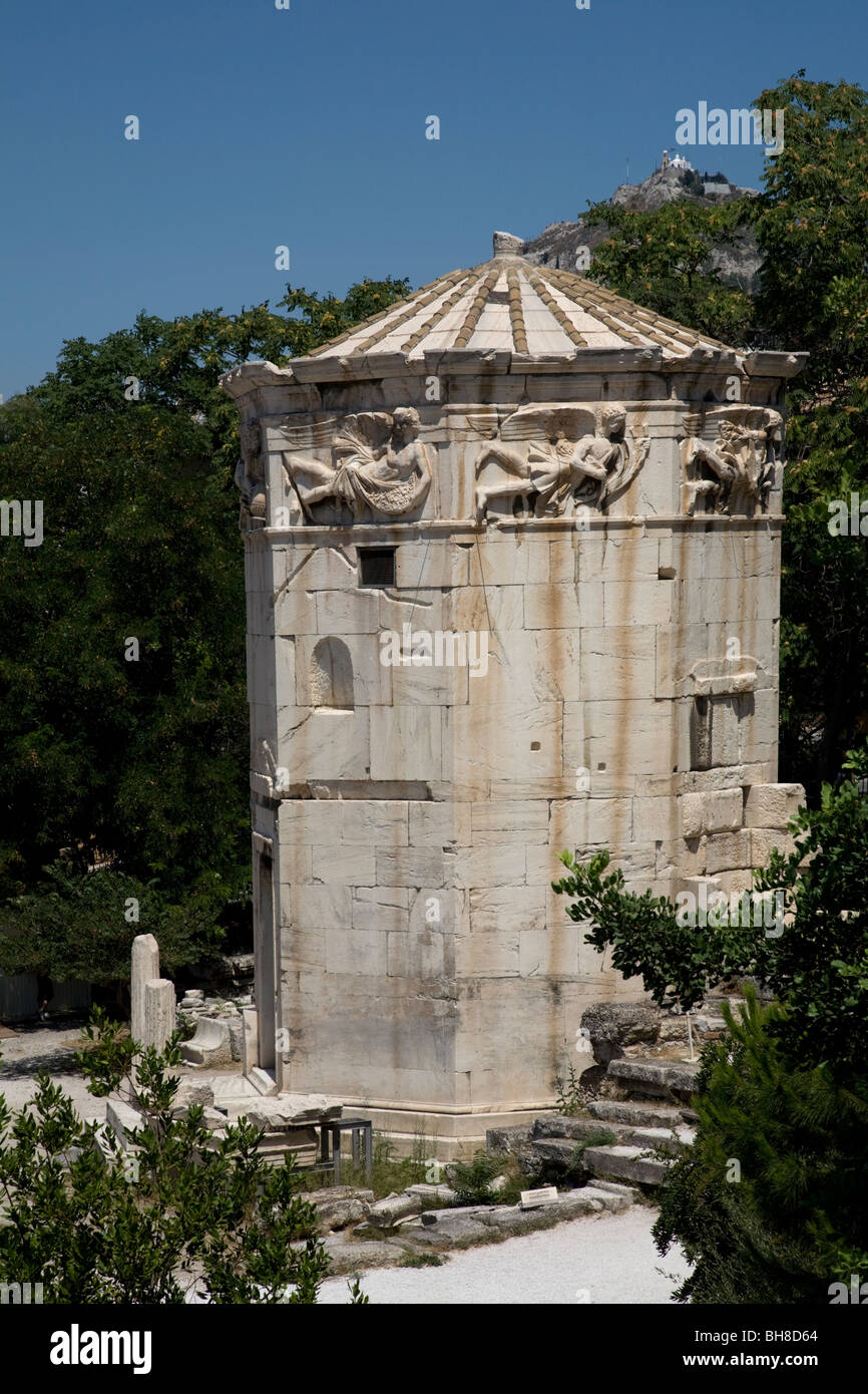 Athènes Grèce la tour romaine d'agora des vents (Horologion du Kyrristos) considérée comme la première station météorologique au monde Banque D'Images