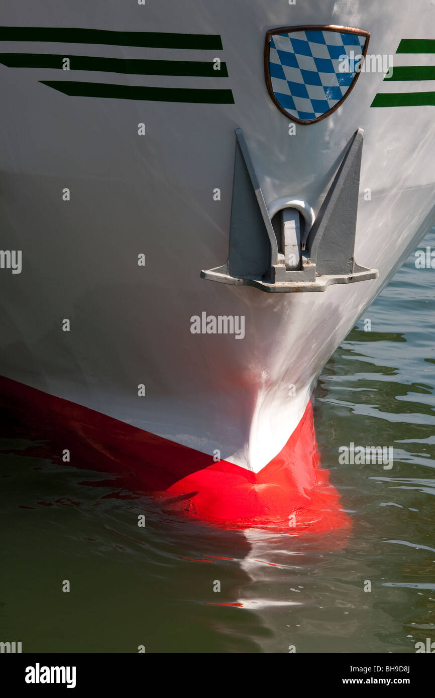 L'ANCRE, à bulbe, RULK, bateau d'excursion, l'ÉCUSSON DE BAVIÈRE, le lac de Chiemsee, Bade-Wurtemberg, Bavière, Allemagne Banque D'Images