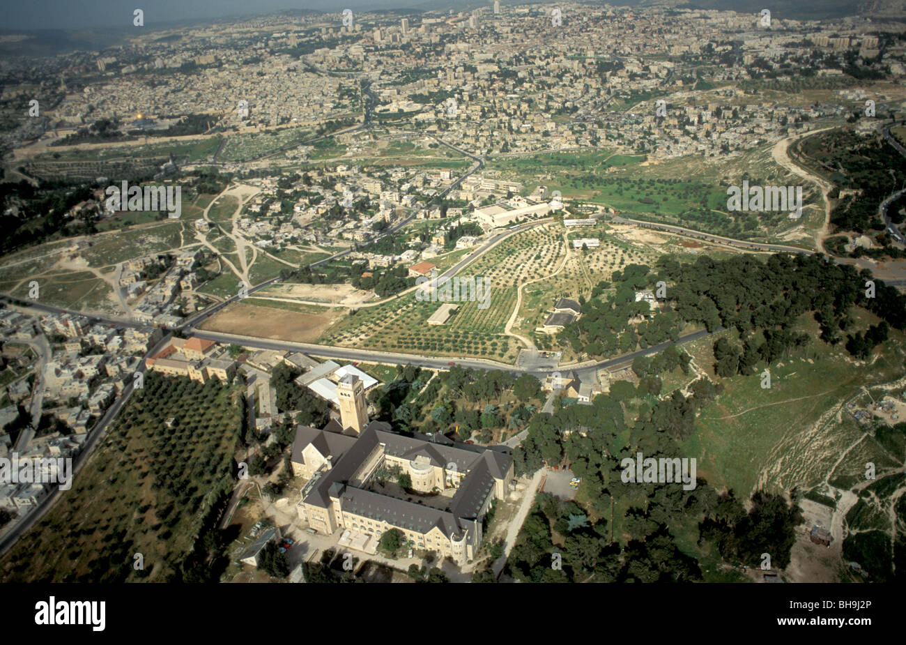 Israël, Jérusalem, l'hôpital Augusta Victoria sur le mont Scopus donnant sur Jérusalem-Est Banque D'Images