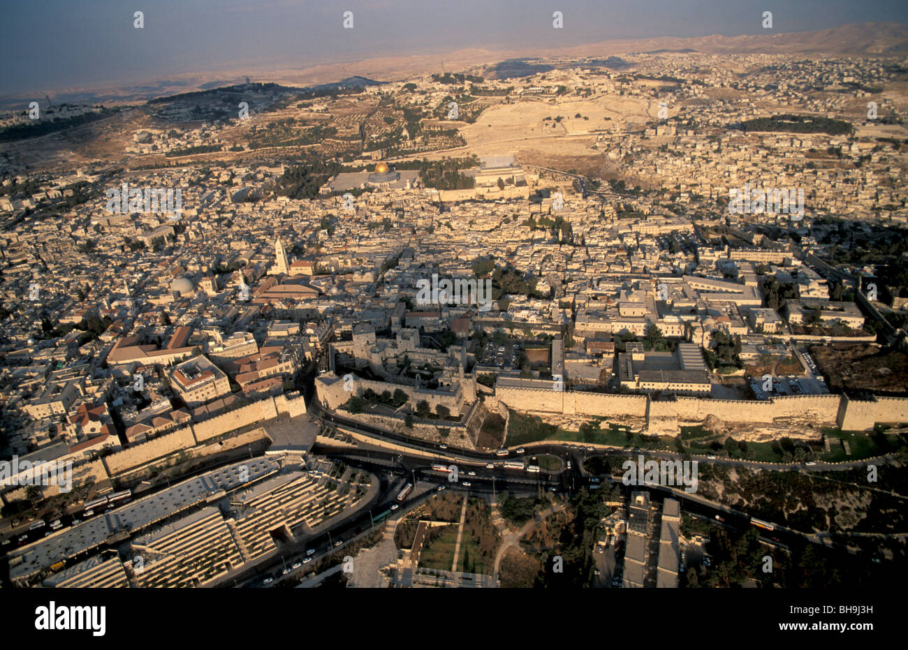 Israël, une vue aérienne de la vieille ville de Jérusalem Banque D'Images