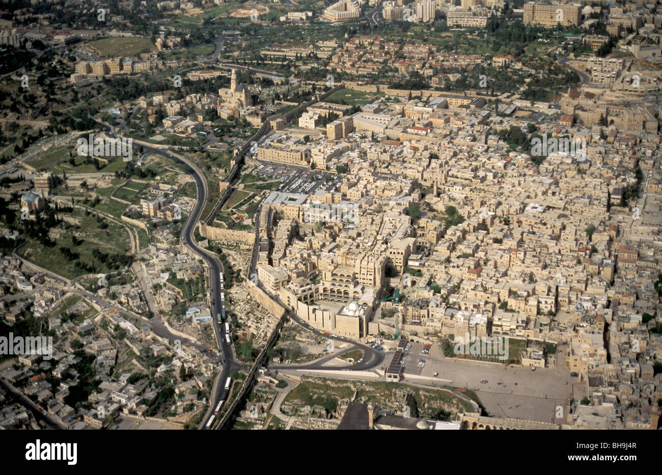 Israël, Jérusalem, une vue aérienne de la vieille ville de Jérusalem et le Mont Sion Banque D'Images