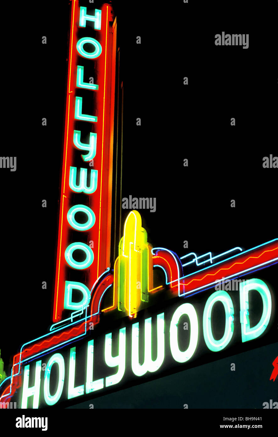 Le chapiteau de la salle de cinéma de Hollywood, est convenablement situé sur Sunset Boulevard à Hollywood, Californie, USA. Banque D'Images