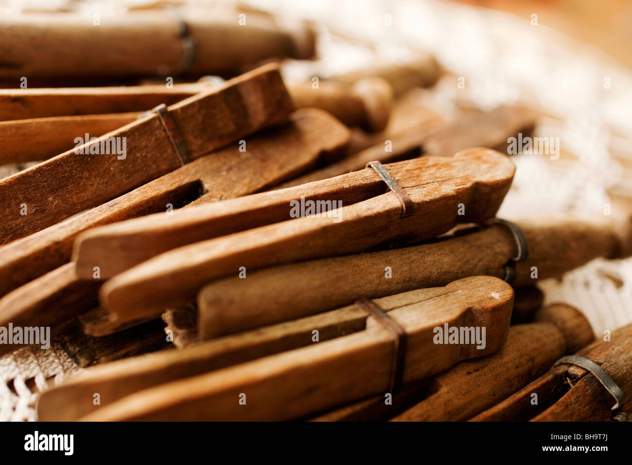 Lot De 5 Tiges En Bois Dur 8 Pouces - Chevilles, Bâtons, Pour Bricolage Ou Déco