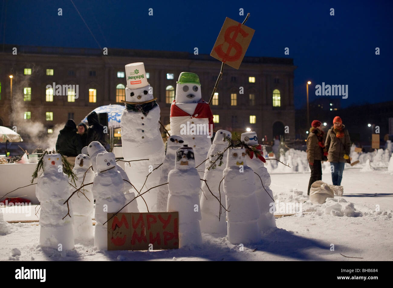 Le Snowman Demo 2010 sur la Schlossplatz, Place du Château, Berlin, Germany, Europe Banque D'Images