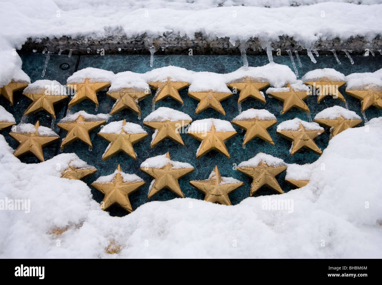 Des scènes de neige du National Mall. Mémorial de la Seconde Guerre mondiale. Banque D'Images